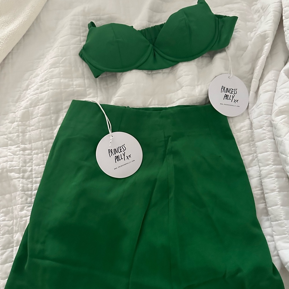 Princess polly Manhattan set green